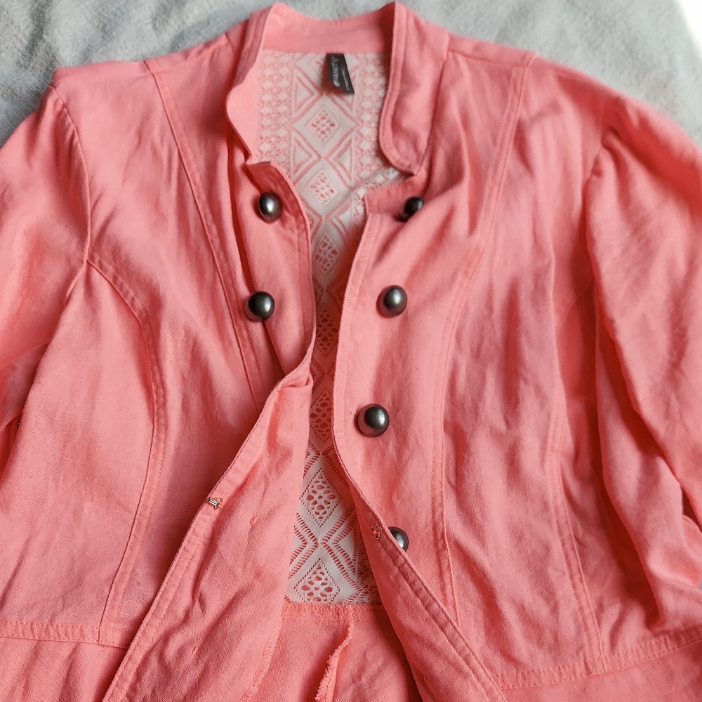 Stylish jacket - Picture 2 of 4